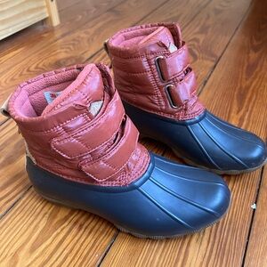 Sperry Women’s Waterproof Fleece Insulated Boots - Red and Blue